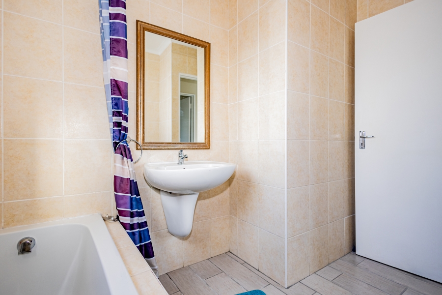 3 Bedroom Property for Sale in Tyger Waterfront Western Cape